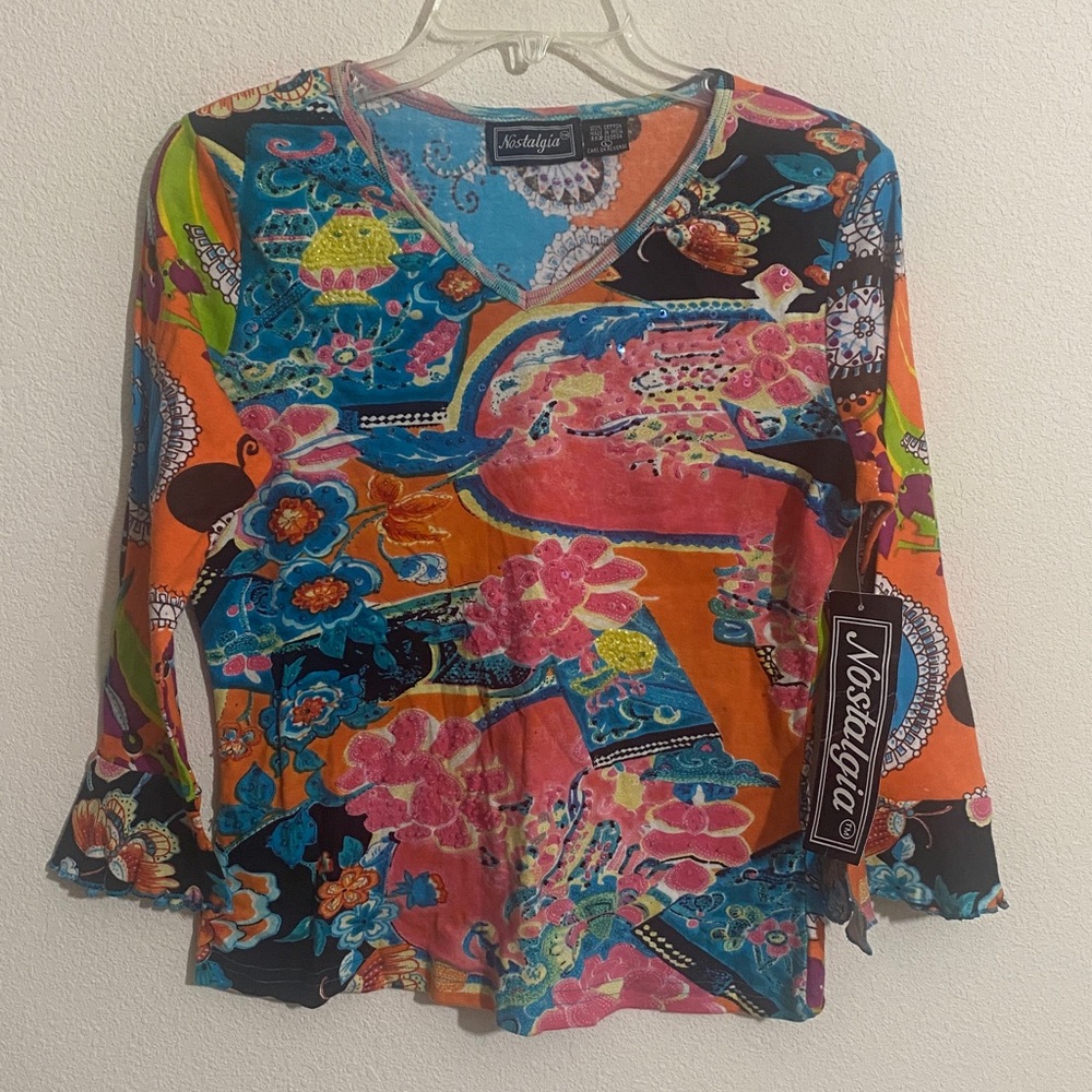 NOSTALGIA Beaded Long Sleeve T-Shirt w Vibrant Floral Print PETITE Women's Sz L